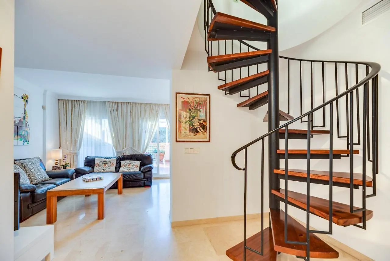 Penthouse Apartment In Elviria contacts